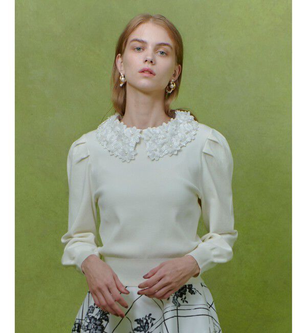 LOULOU WILLOUGHBY「【LOULOU WILLOUGHBY】フラワー衿付プルオーバー」|ニット・セーター|