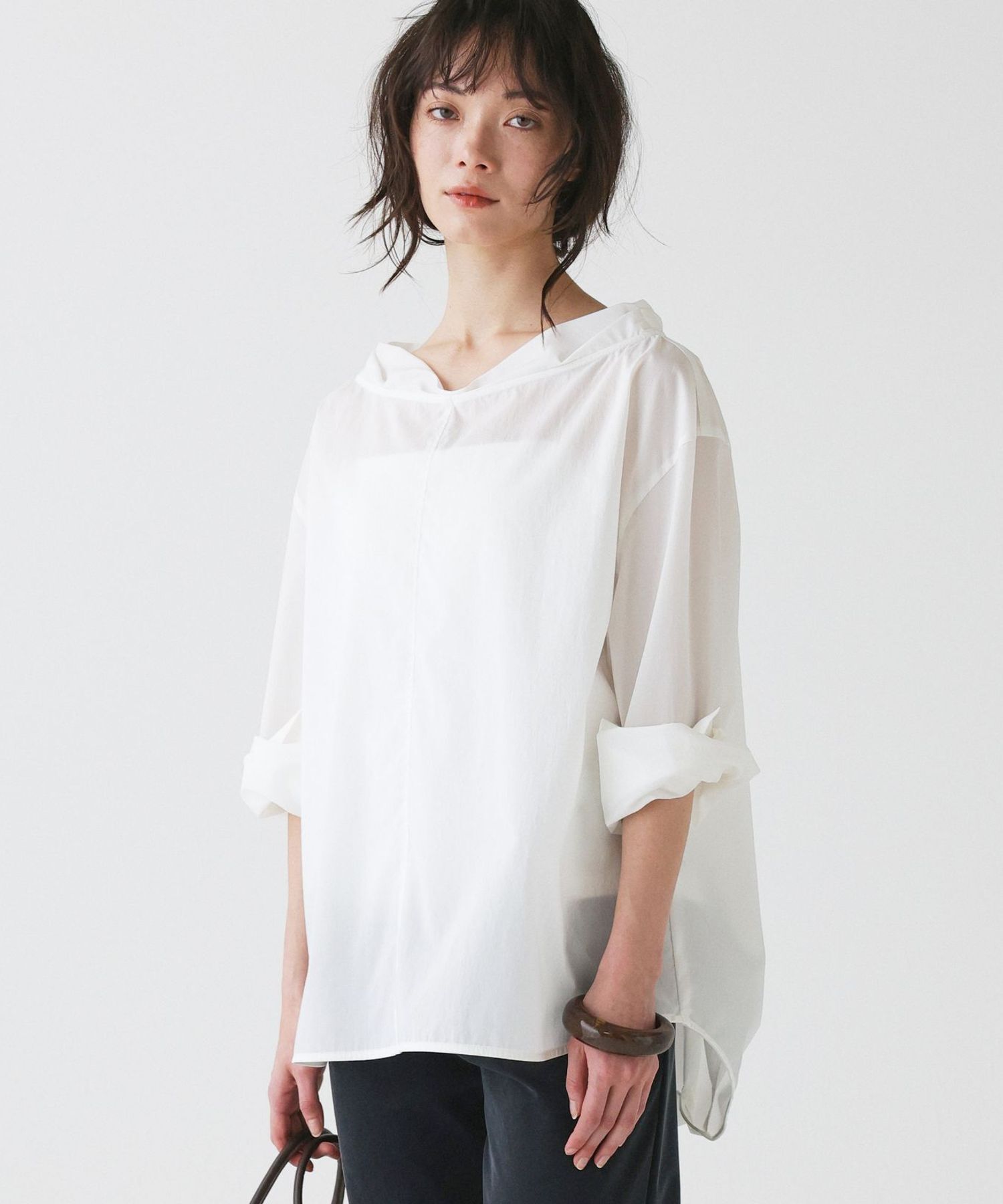 BABYLONE「【多機能素材】ボトルネックブラウス」|シャツ・ブラウス|ﾎﾜｲﾄ