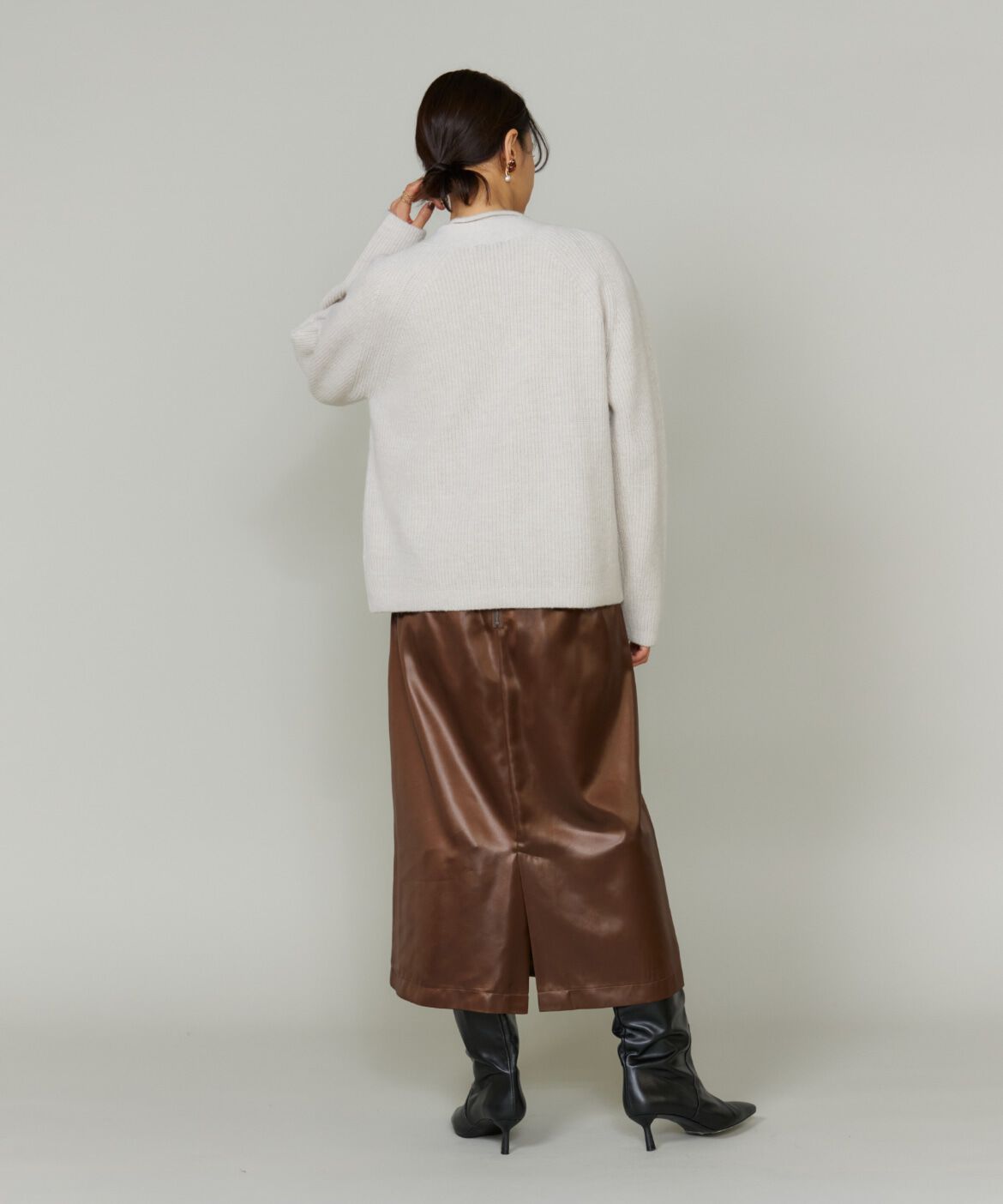 Le Souk「《大きいサイズ》レザーライクギャザーストレートスカート」|台形|