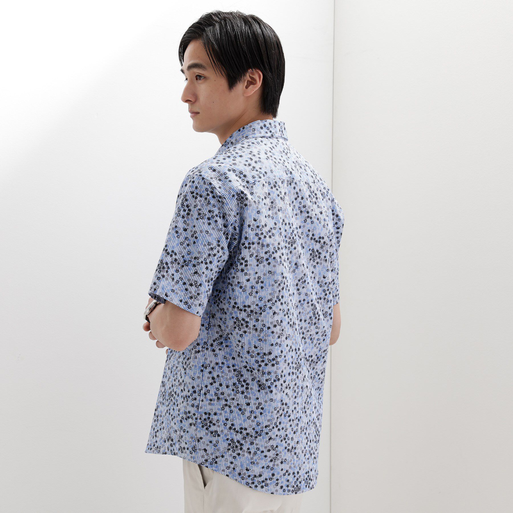 TAKEO KIKUCHI「ストライプ小花プリント 半袖シャツ」|シャツ・ブラウス|