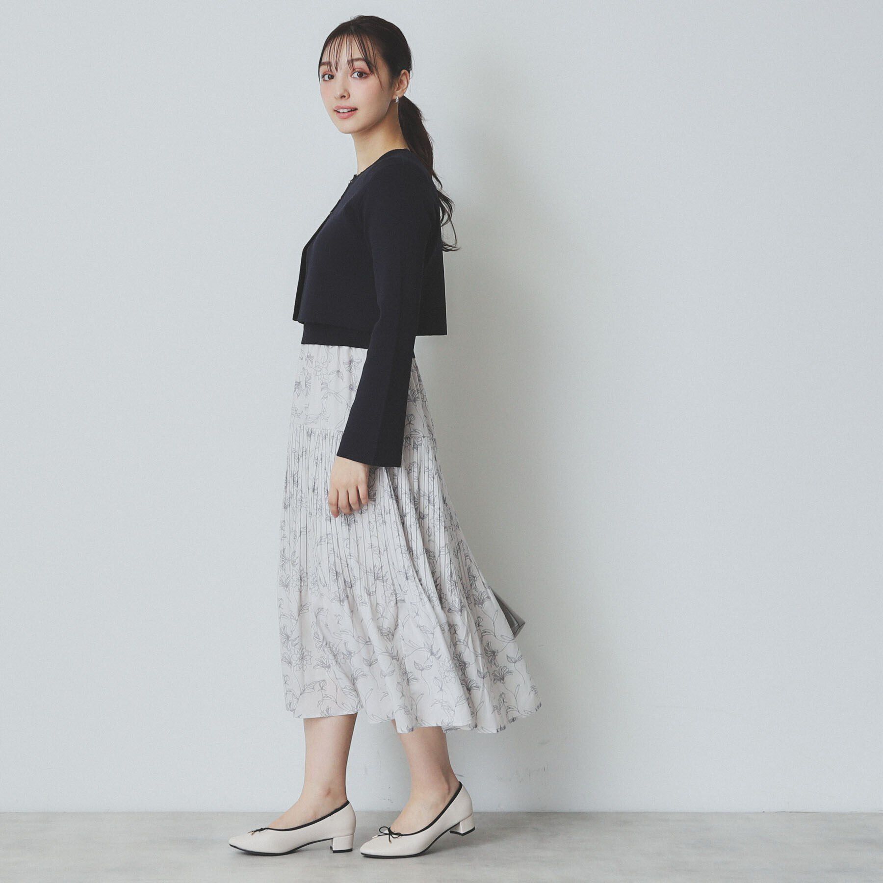 index「《ツインセット》カーディガン&times;ニットドッキングワンピース【洗濯機洗い可】」|スーツ|