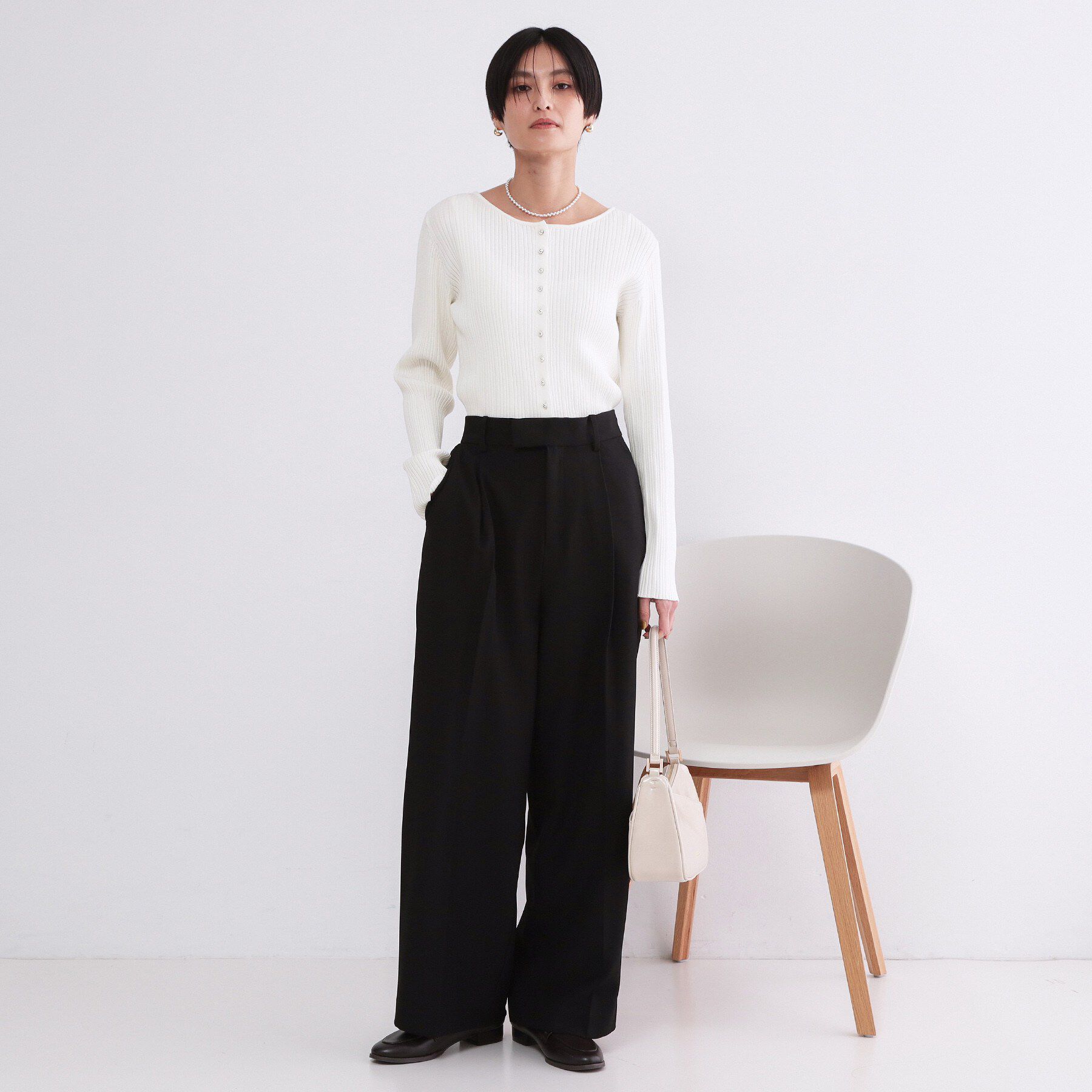 OPAQUE.CLIP「シルバー多ボタン ランダムリブニットカーディガン【洗濯機OK】」|カーディガン|