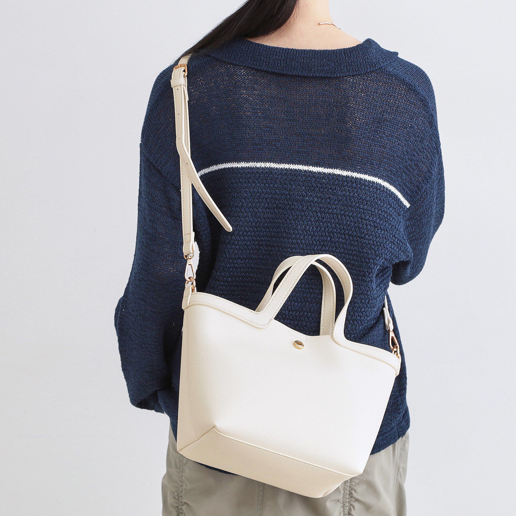 OPAQUE.CLIP「2WAY巾着付シュリンクミドルトート」|ショルダー・メッセンジャー|