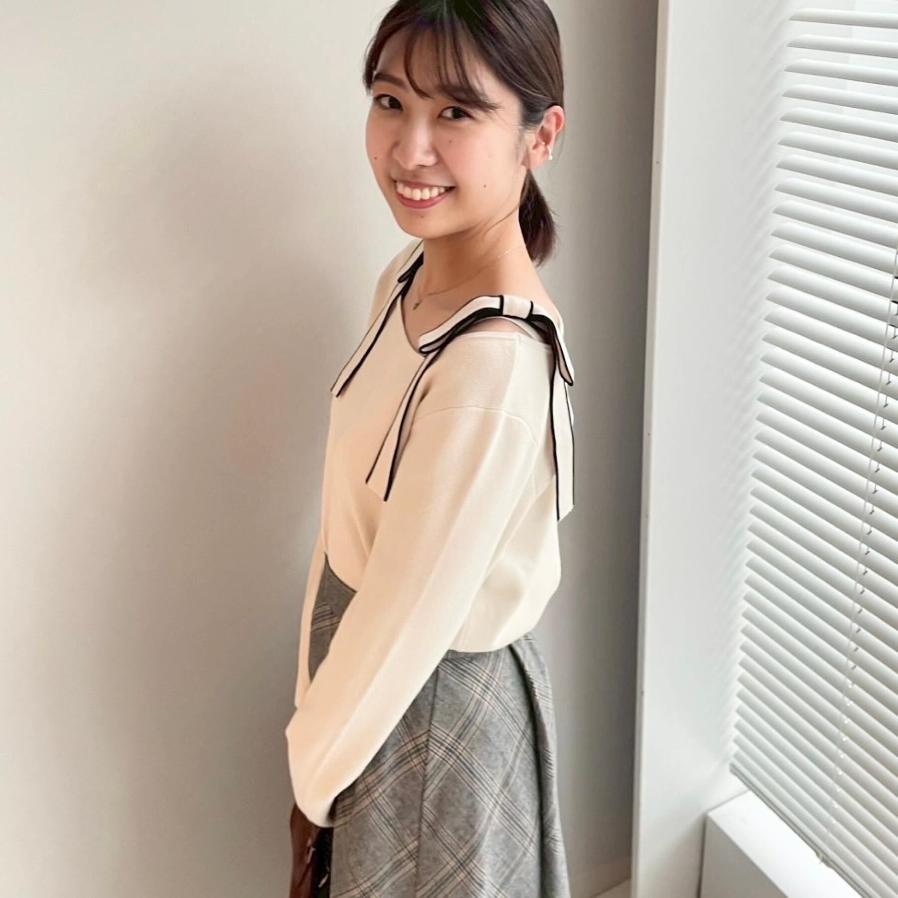 Couture broach「【着映え・フェミニン・高見え】配色リボン総針ニットトップス」|ニット・セーター|