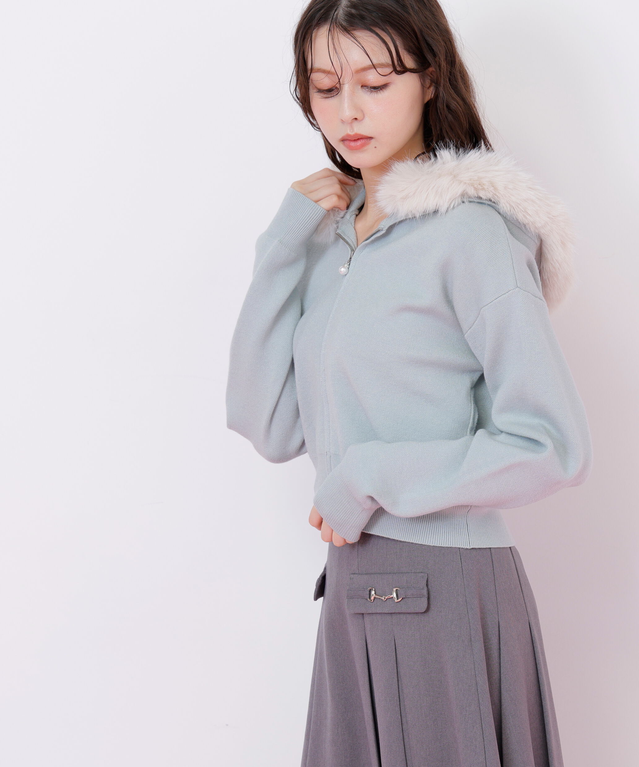  「フェイクファー付きニットパーカー」|ニット・セーター|