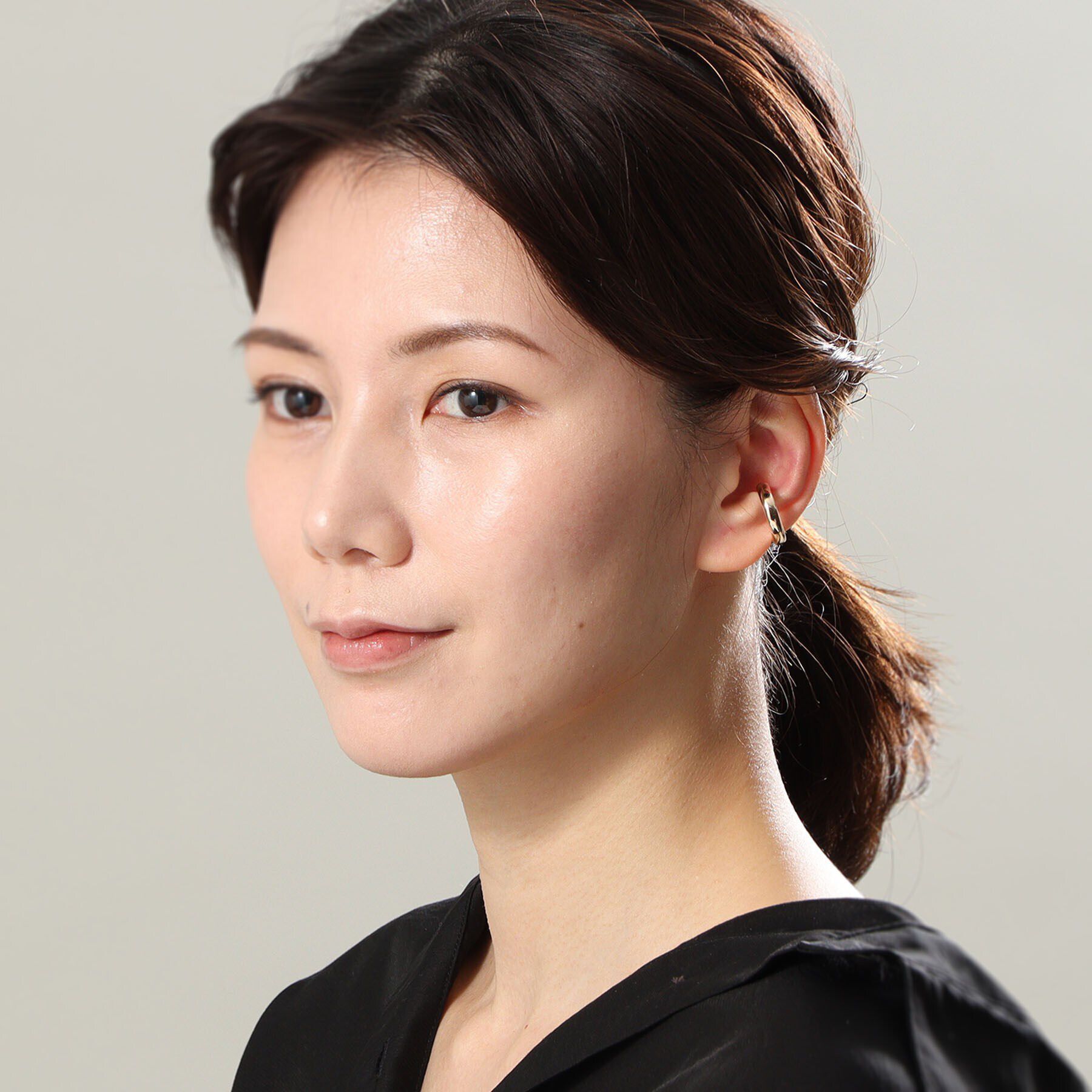 COCOSHNIK「K10丸線ボリューム イヤーカフ中」|イヤーカフ|