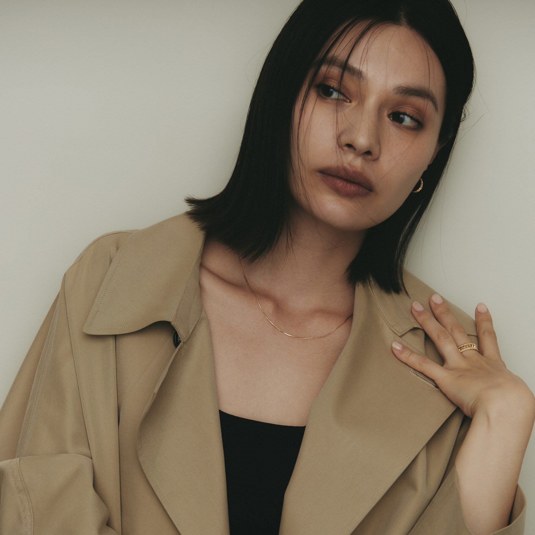 COCOSHNIK「K18スパイクトリプル ネックレス細」|ネックレス|