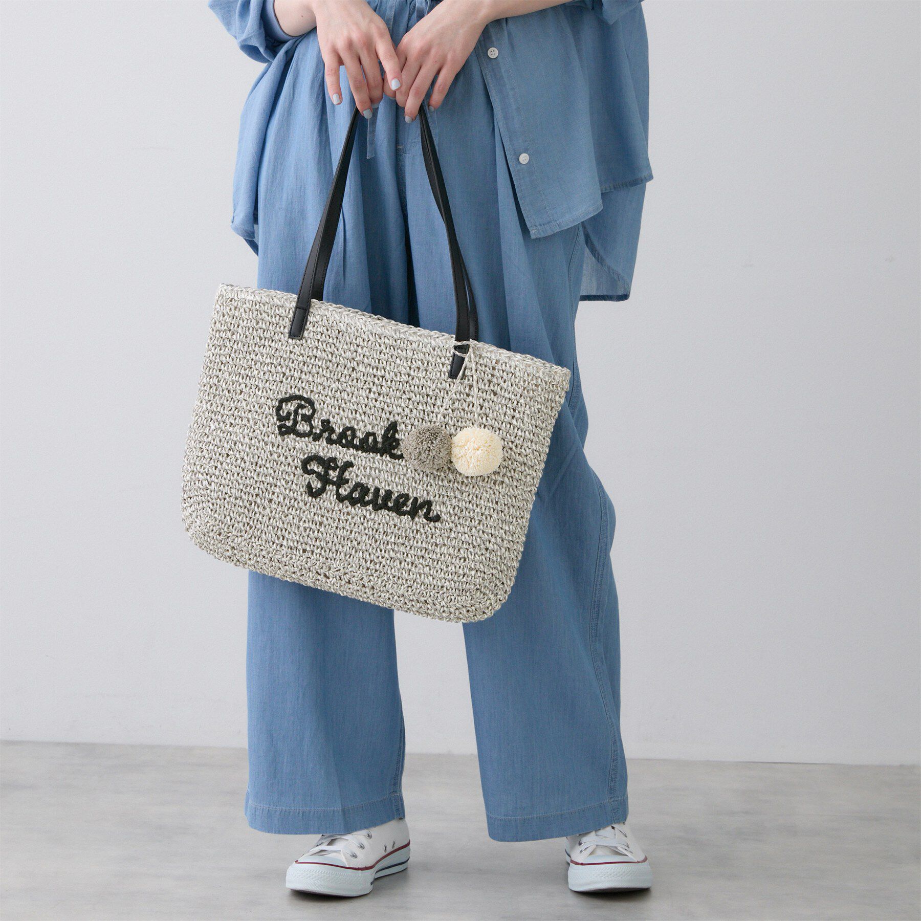 Dessin「ロゴ刺繍 ポンポンチャーム付き ペーパーメッシュトート」|トートバッグ|