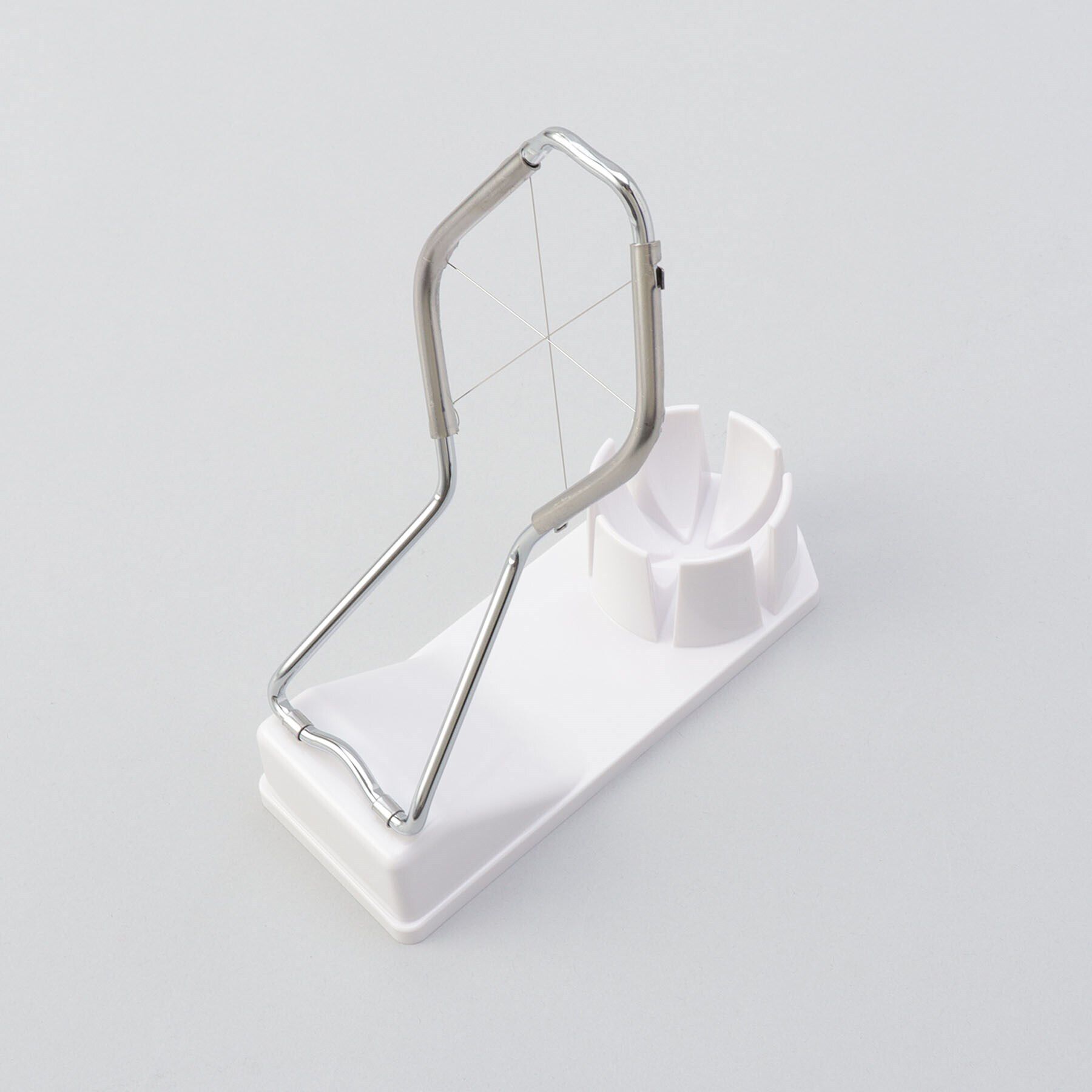 212 KITCHEN STORE「玉子切器 くし形・六等分」|食器・キッチングッズ|