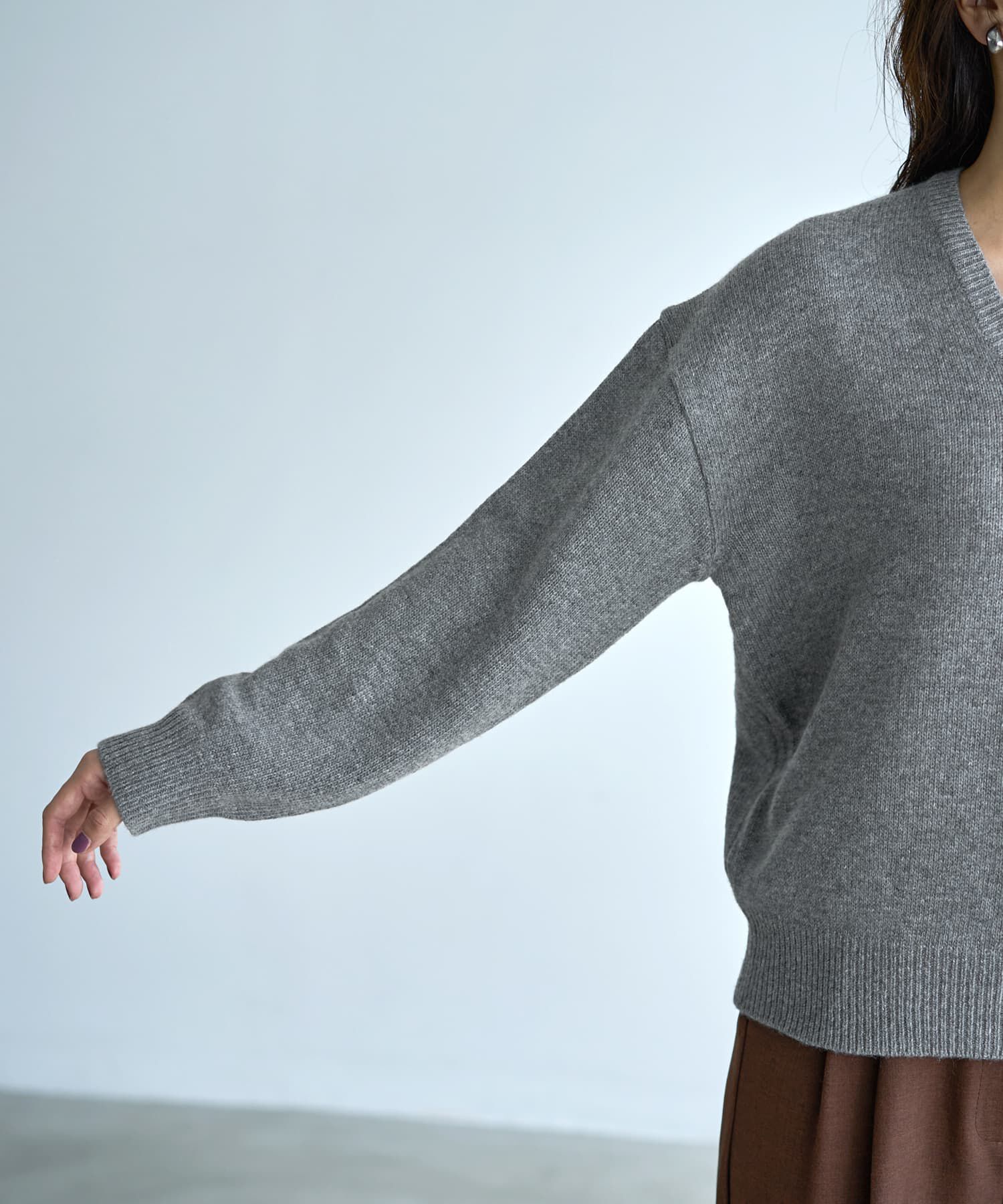 STYLE DELI「着やすいVネックニットトップス」|ニット・セーター|