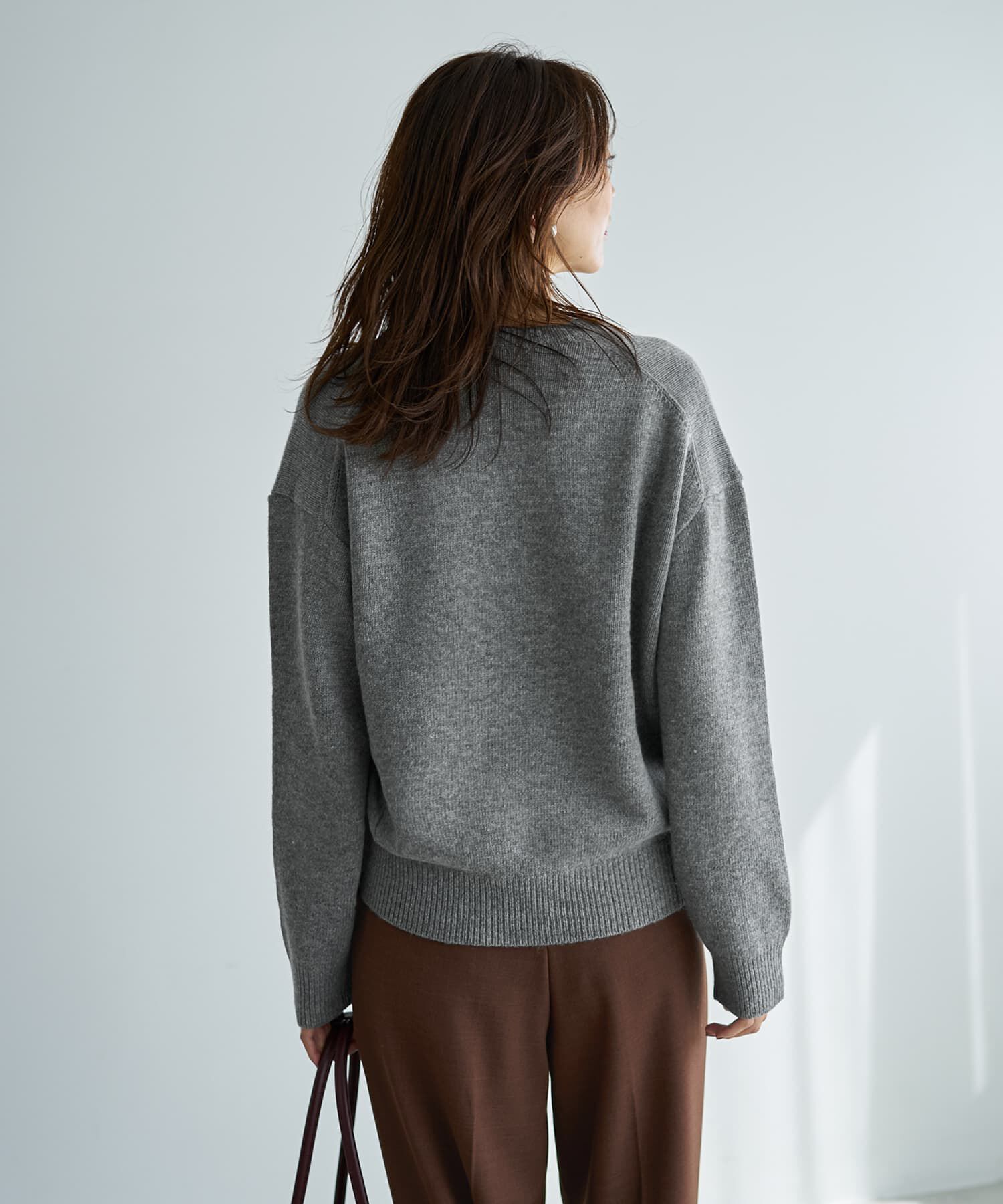 STYLE DELI「着やすいVネックニットトップス」|ニット・セーター|