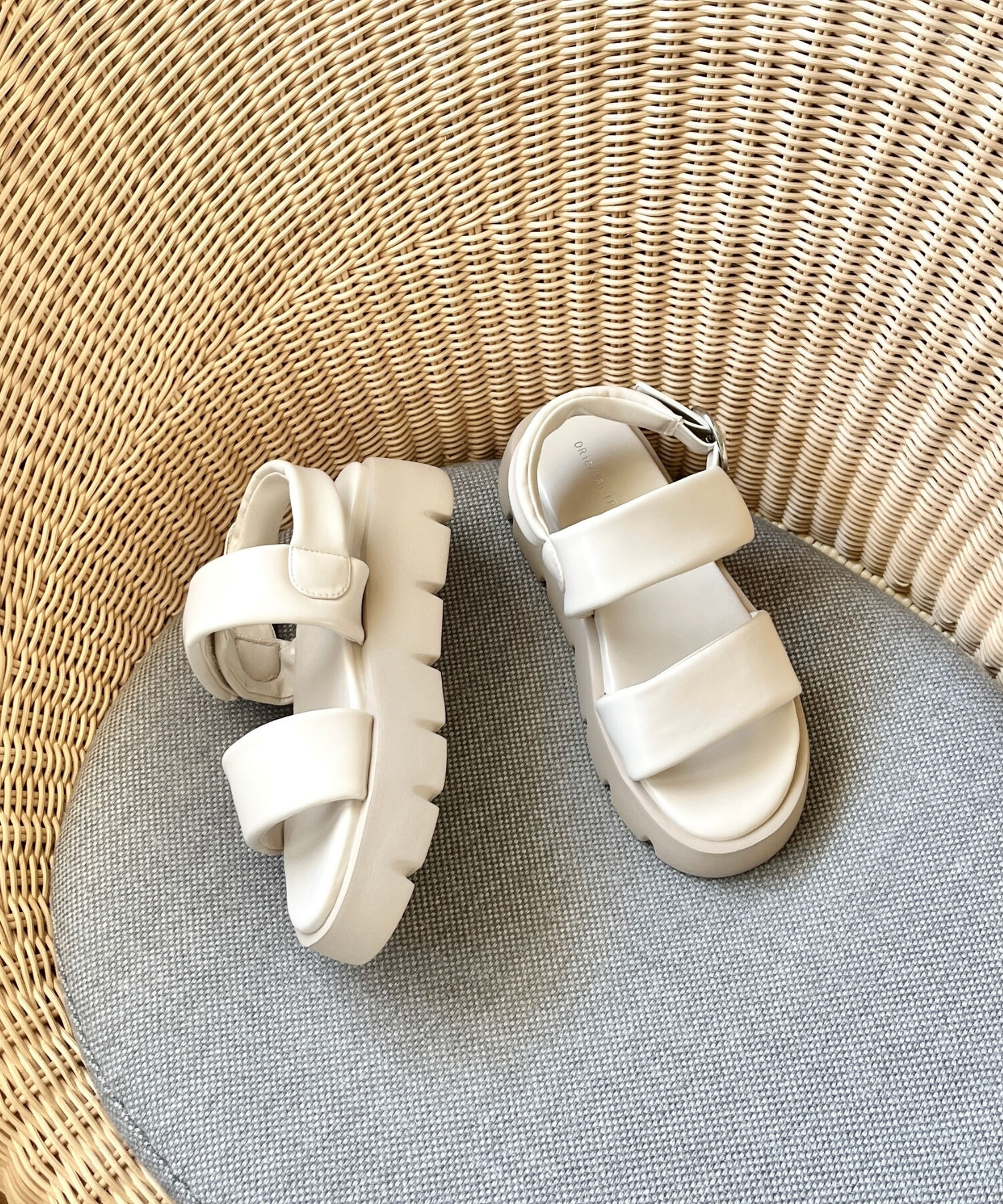 ORiental TRaffic「パデットダブルベルト厚底サンダル/41204」|サンダル|