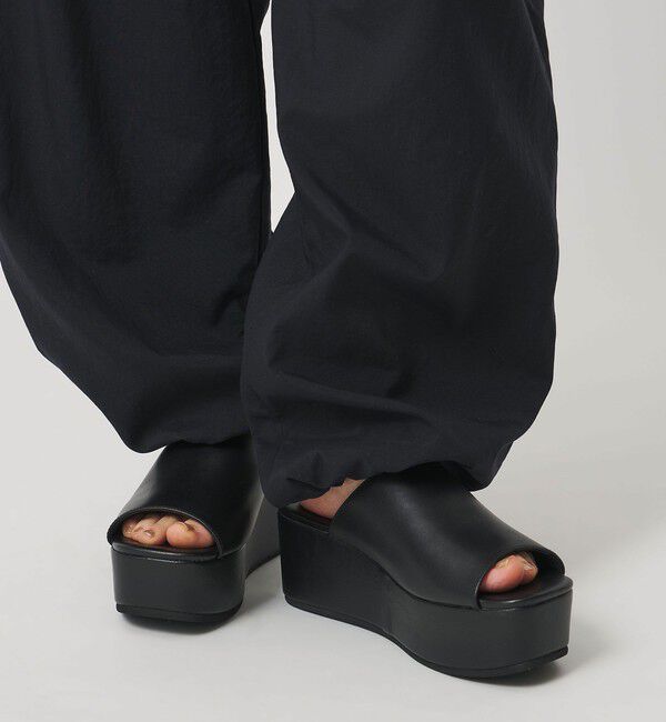 UNITED ARROWS「レザー プラットフォーム ミュール/サンダル」|サンダル|