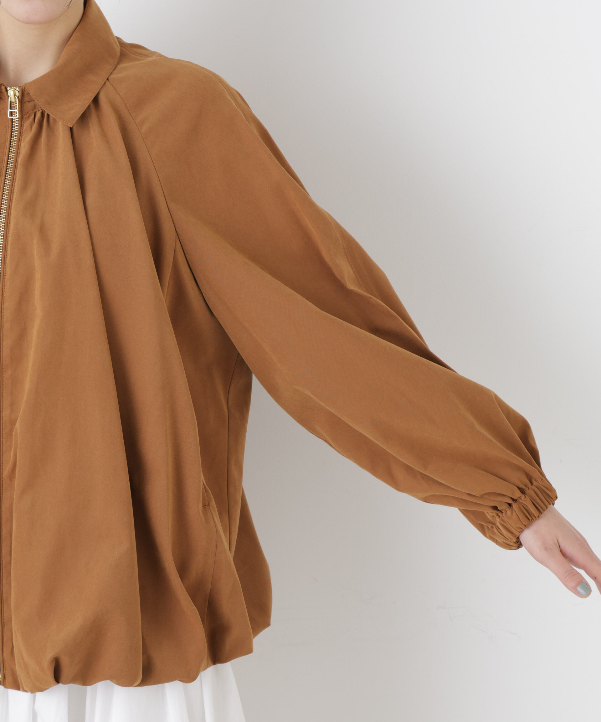 nano･universe「ライトスエードギャザーバルーンブルゾン」|ブルゾン・スタジャン|