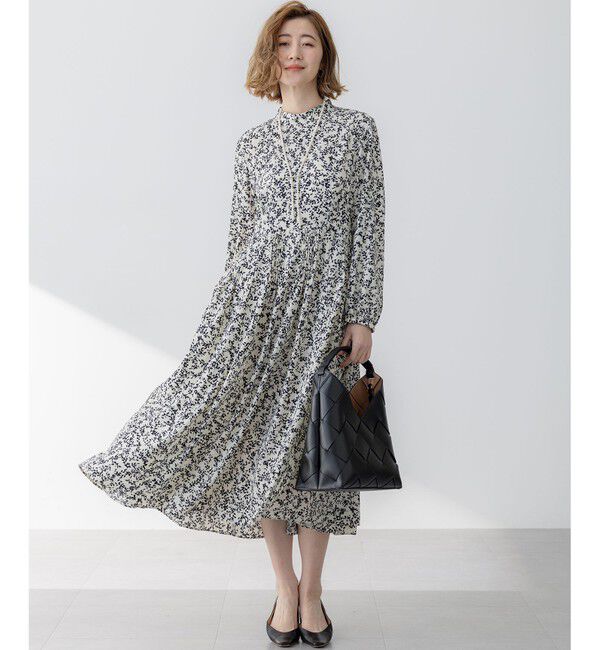 23区「【洗える】シャドーリーフプリント ワンピース」|ワンピース|