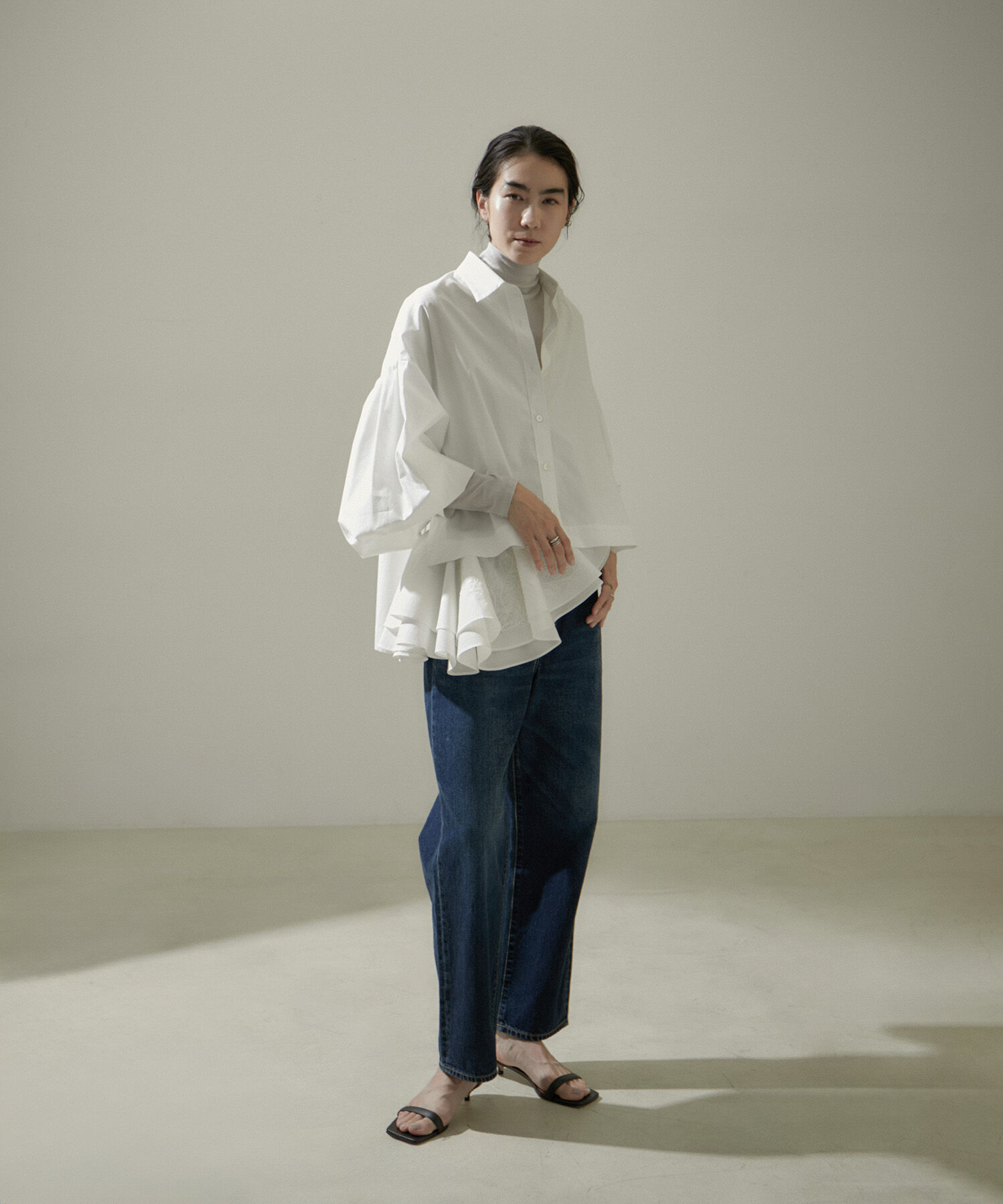 SALON adam et rope'「エンブロイダリーラッフルストール/付け襟」|ストール|