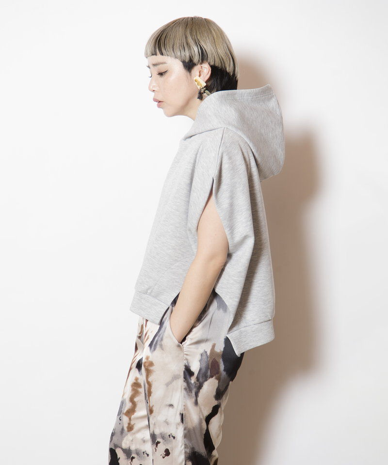  「イレギュラーヘムフードプルオーバー」|パーカー|