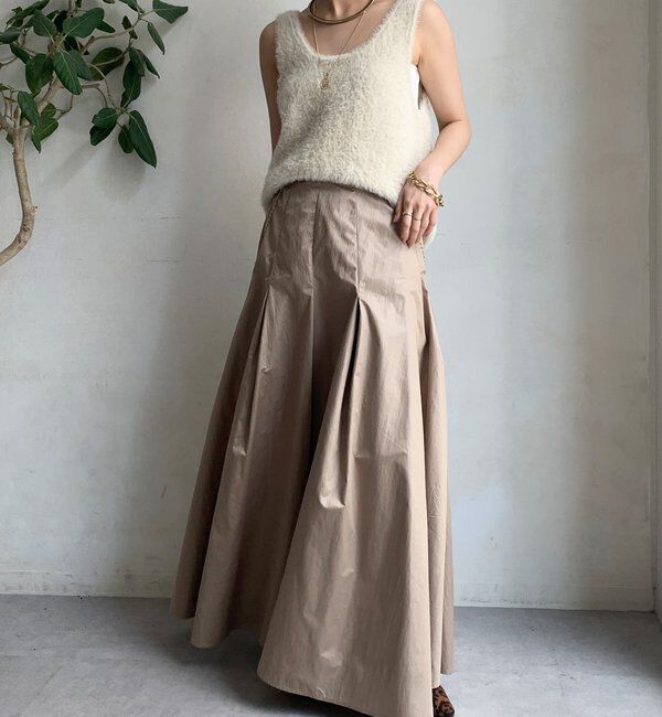  「シャイニータックフレアスカート」|スカート|