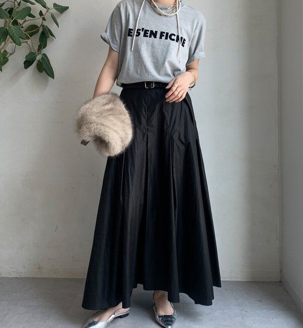  「シャイニータックフレアスカート」|スカート|