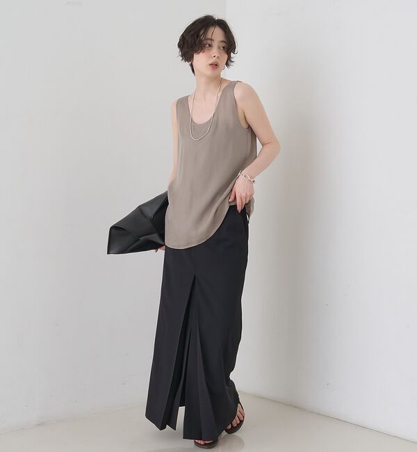 Rouge vif「キュプラフィブリルUネックノースリーブブラウス/ジレ【予約】」|シャツ・ブラウス|