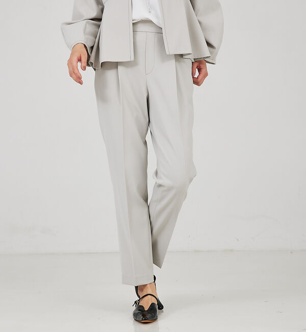 qualite「【セットアップ対応】タックテーパードパンツ」|その他|グレージュ