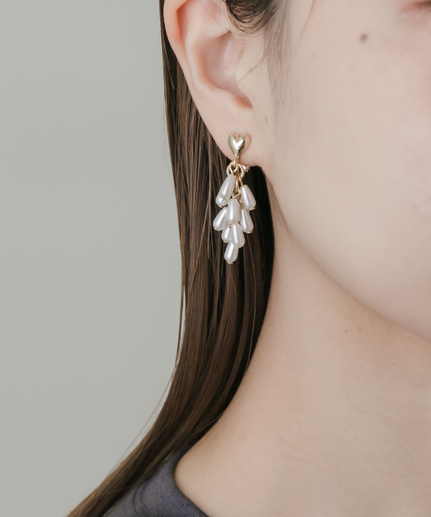 SMELLY「メタルハートパールシャワーイヤリング」|イヤリング|