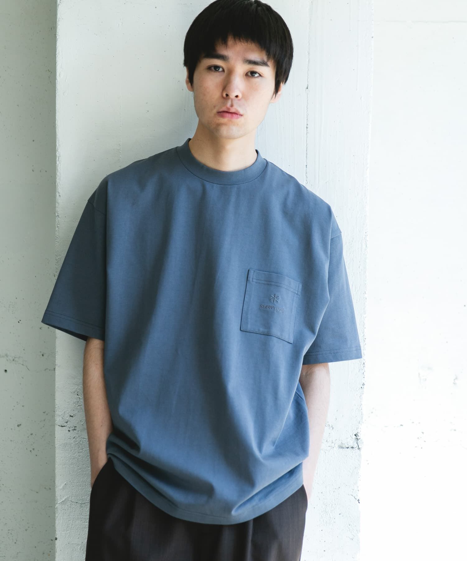 URBAN RESEARCH DOORS「『別注』Snow Peak Apparel&times;DOORS　POCKET LOGO SHORT-SLEEVE T-SHIRTS」|Tシャツ・カットソー|