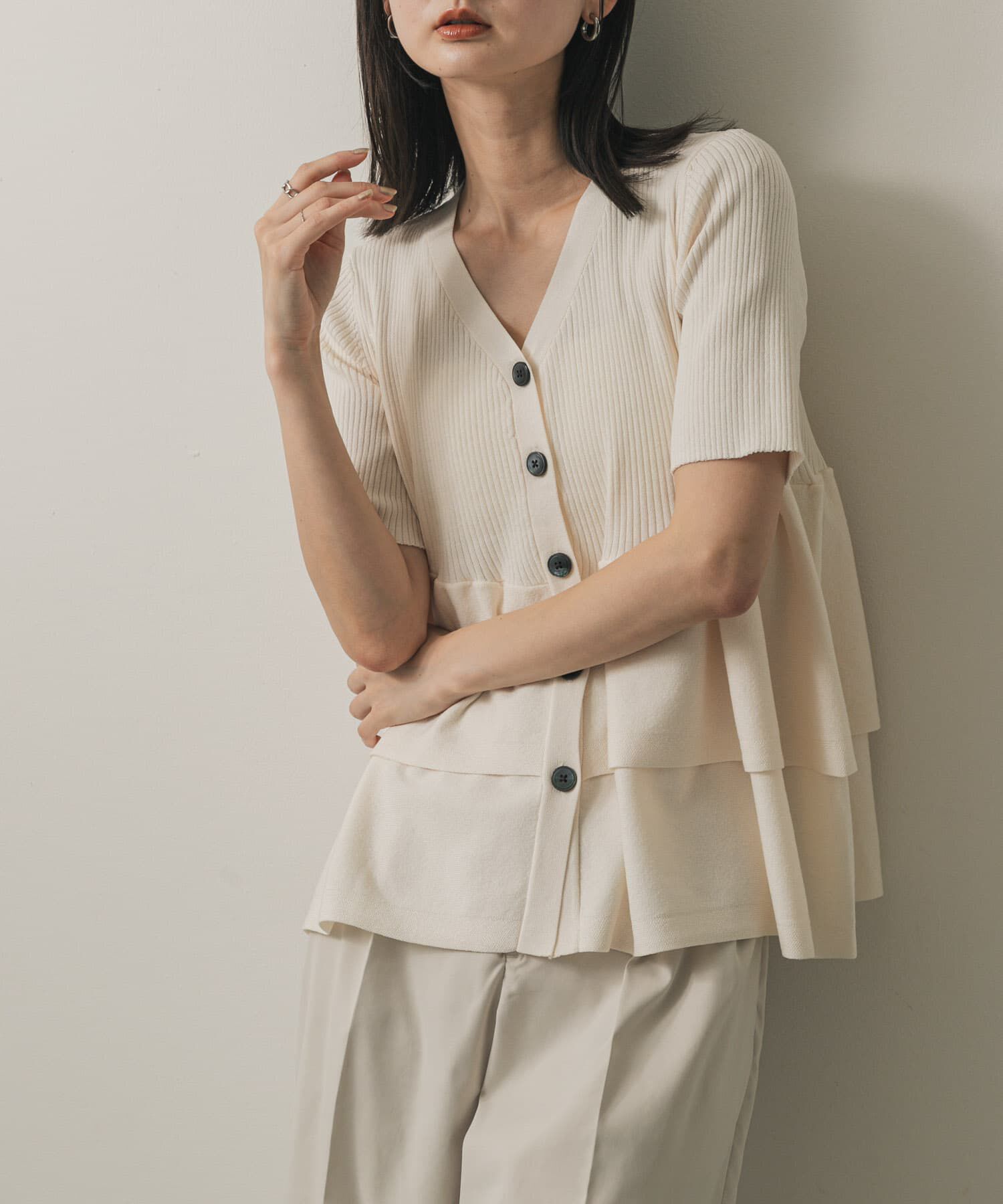 SENSE OF PLACE by URBAN RESEARCH「『WEB限定』ペプラムカーディガン(半袖)」|カーディガン|アイボリー