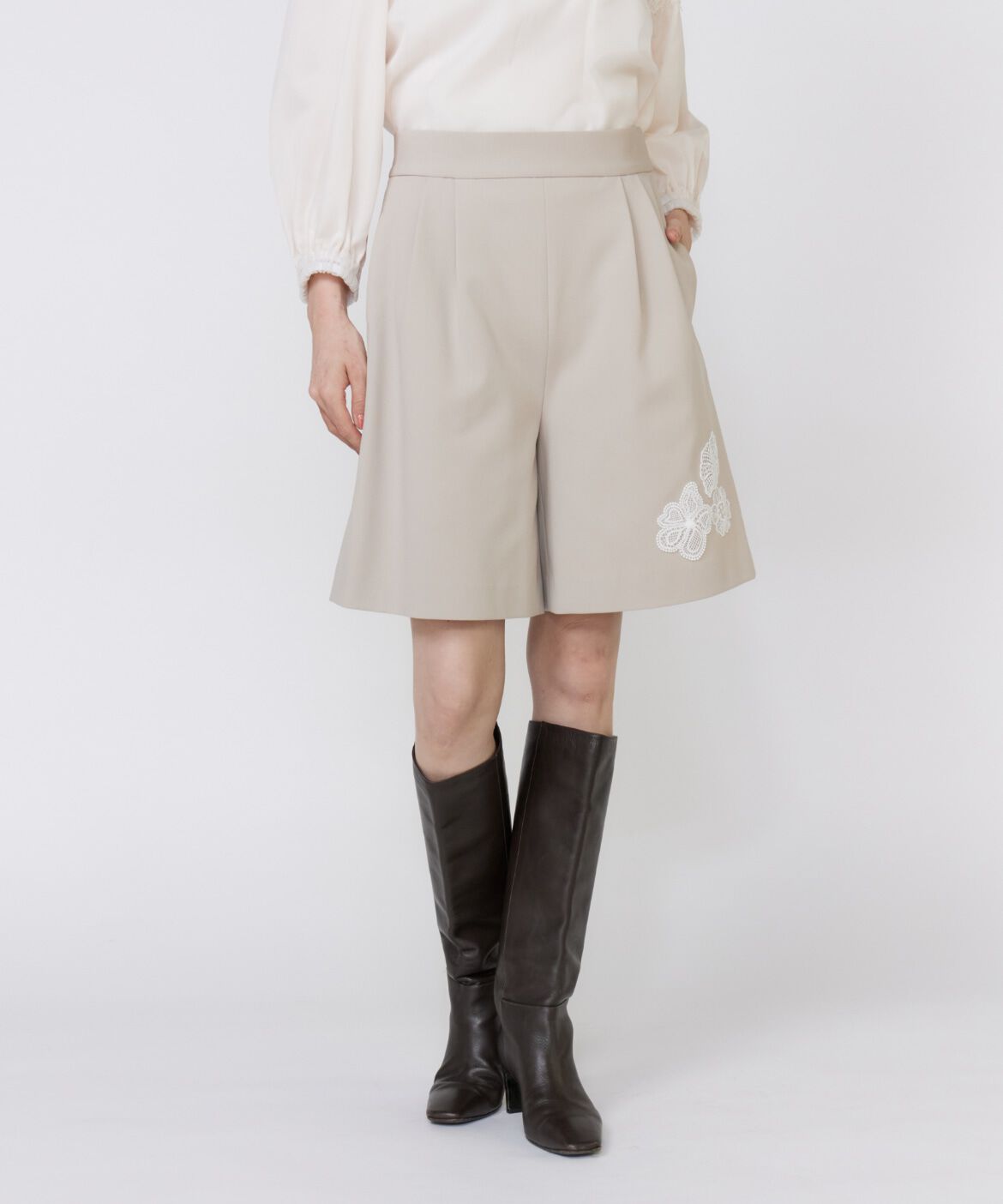 Maglie le cassetto「《ﾌﾗﾝﾄﾞﾙ45周年限定ｺﾚｸｼｮﾝ》ﾌﾗﾜｰﾓﾁｰﾌｷｭﾛｯﾄ《M 」|キュロット|