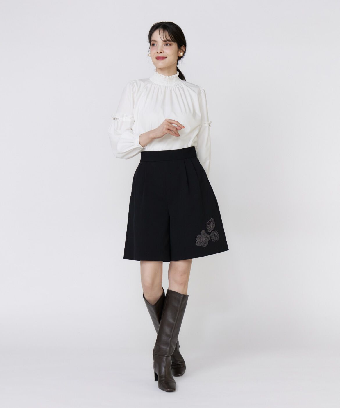 Maglie le cassetto「《ﾌﾗﾝﾄﾞﾙ45周年限定ｺﾚｸｼｮﾝ》ﾌﾗﾜｰﾓﾁｰﾌｷｭﾛｯﾄ《M 」|キュロット|