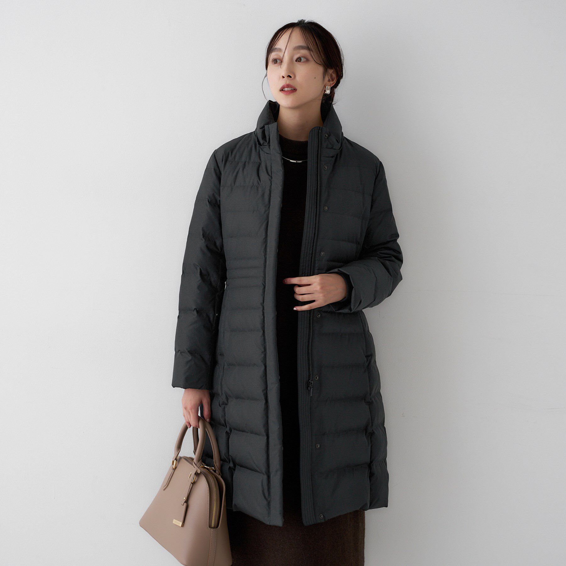 UNTITLED「【はっ水機能/フード取り外し可/防寒】ロングダウンコート」|ダウン|