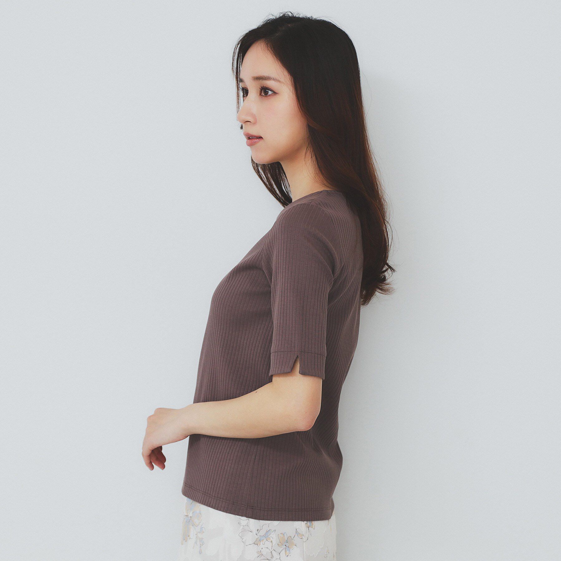 index「《7色展開/XS-LLサイズ》ボートネックリブトップス【UV/洗濯機洗い可】」|Tシャツ・カットソー|