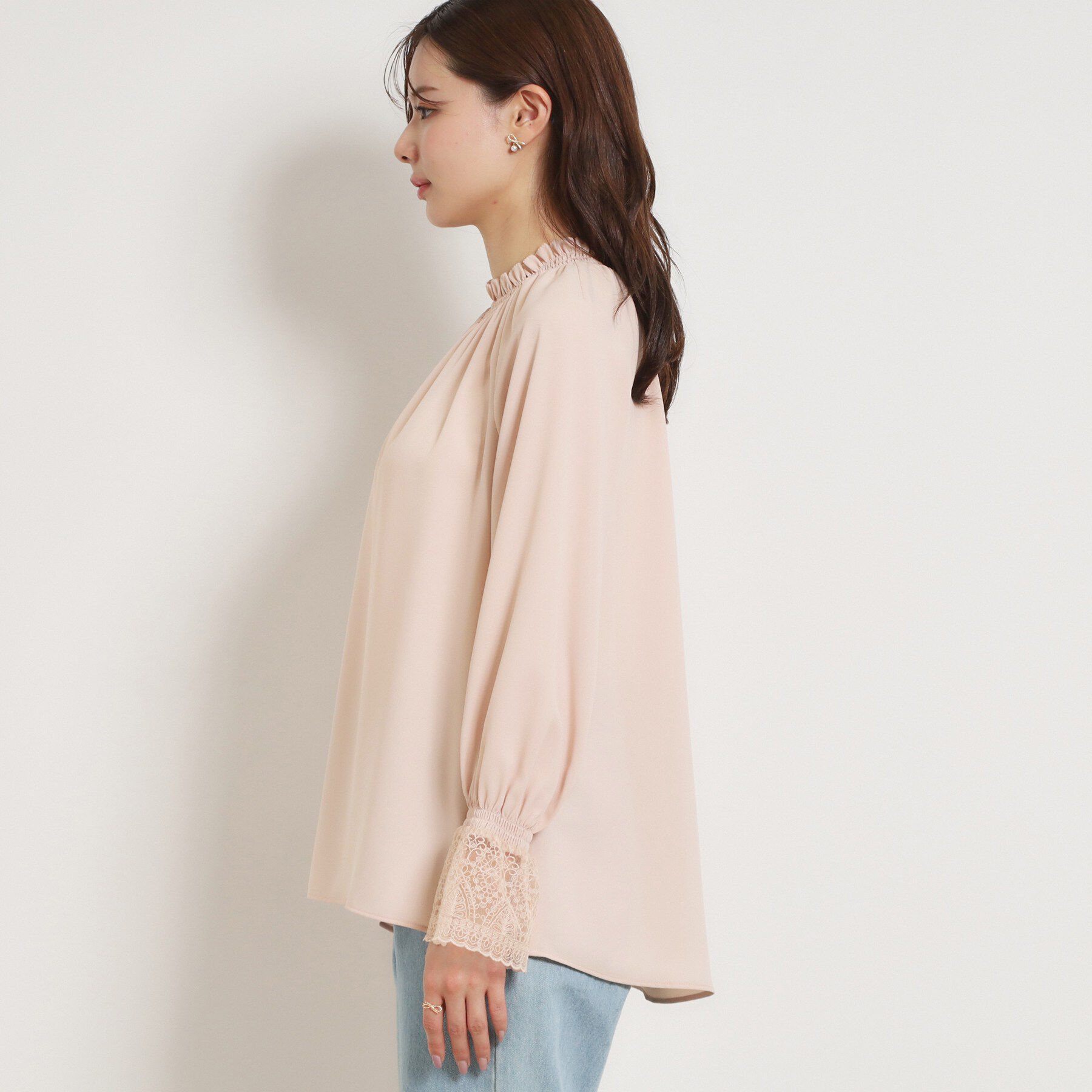Couture broach「【通勤・着映え】レースカフス ピコシャーリング バックリボンブラウス」|シャツ・ブラウス|