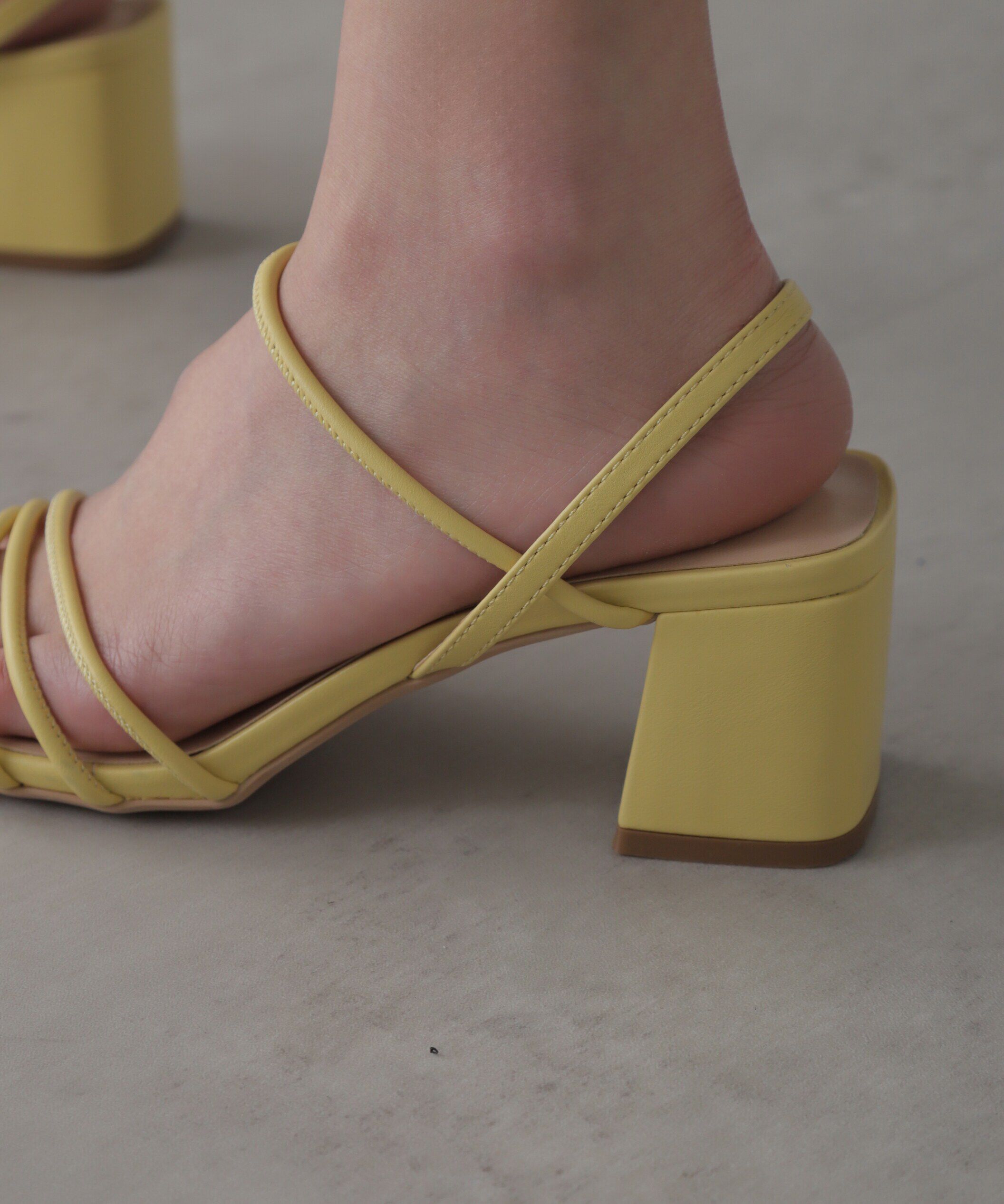  「ストラップサンダル」|その他|