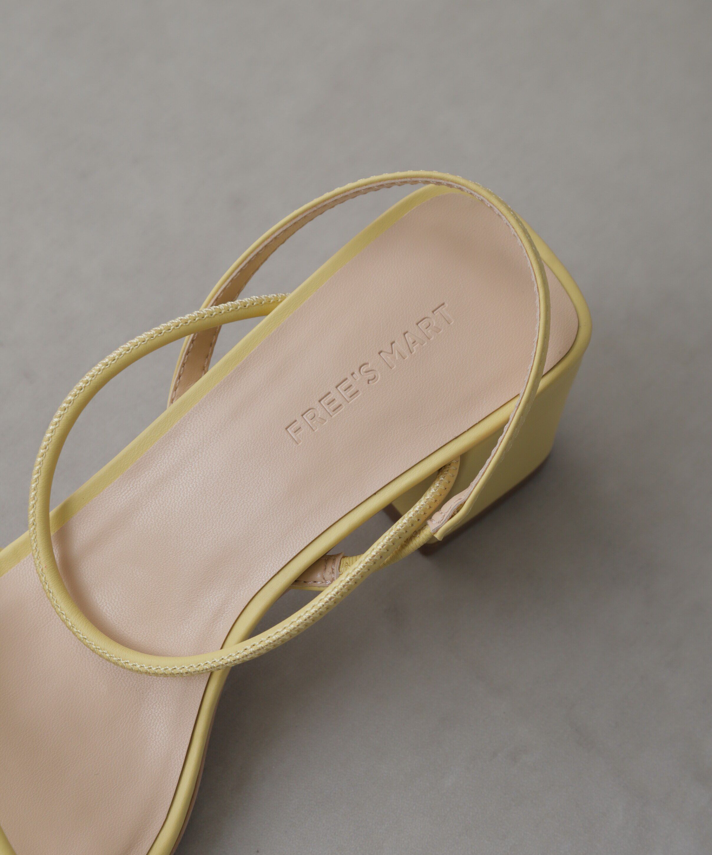  「ストラップサンダル」|その他|