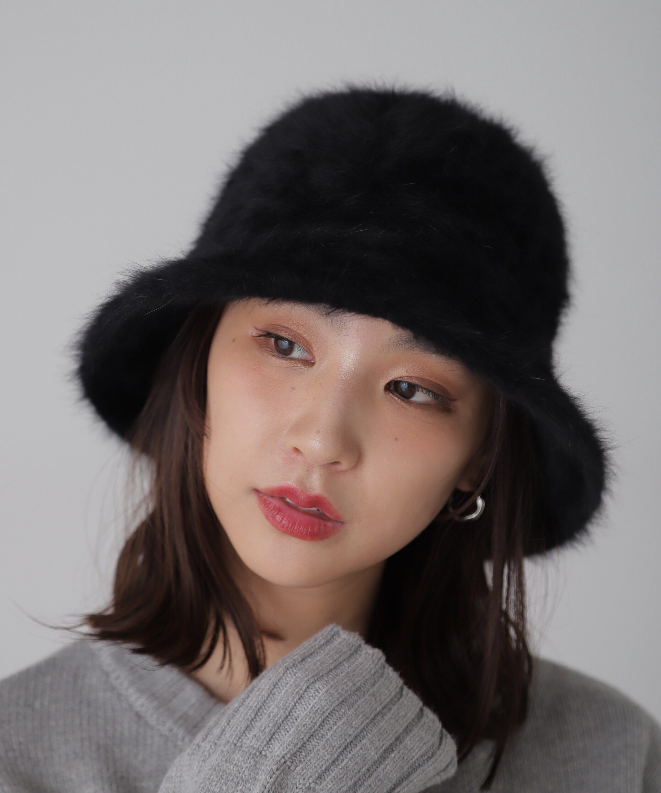  「ファーハット」|ソックス|ブラック