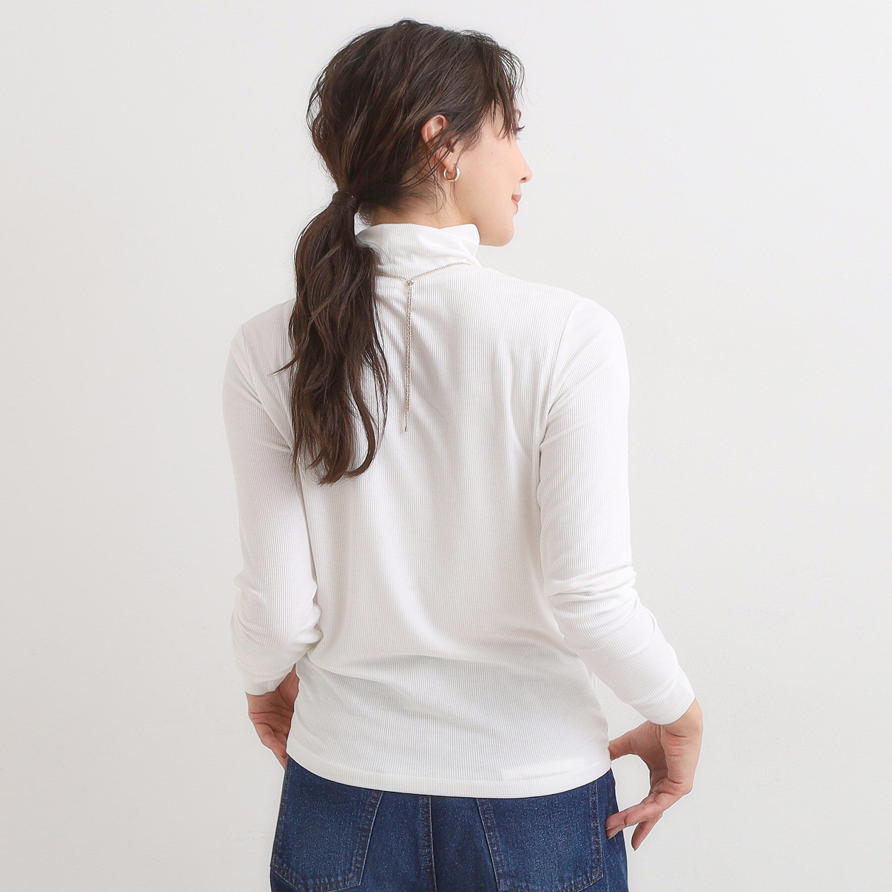 SHOO･LA･RUE「【S-LL/吸湿発熱】なめらかとろみ インナータートル」|Tシャツ・カットソー|