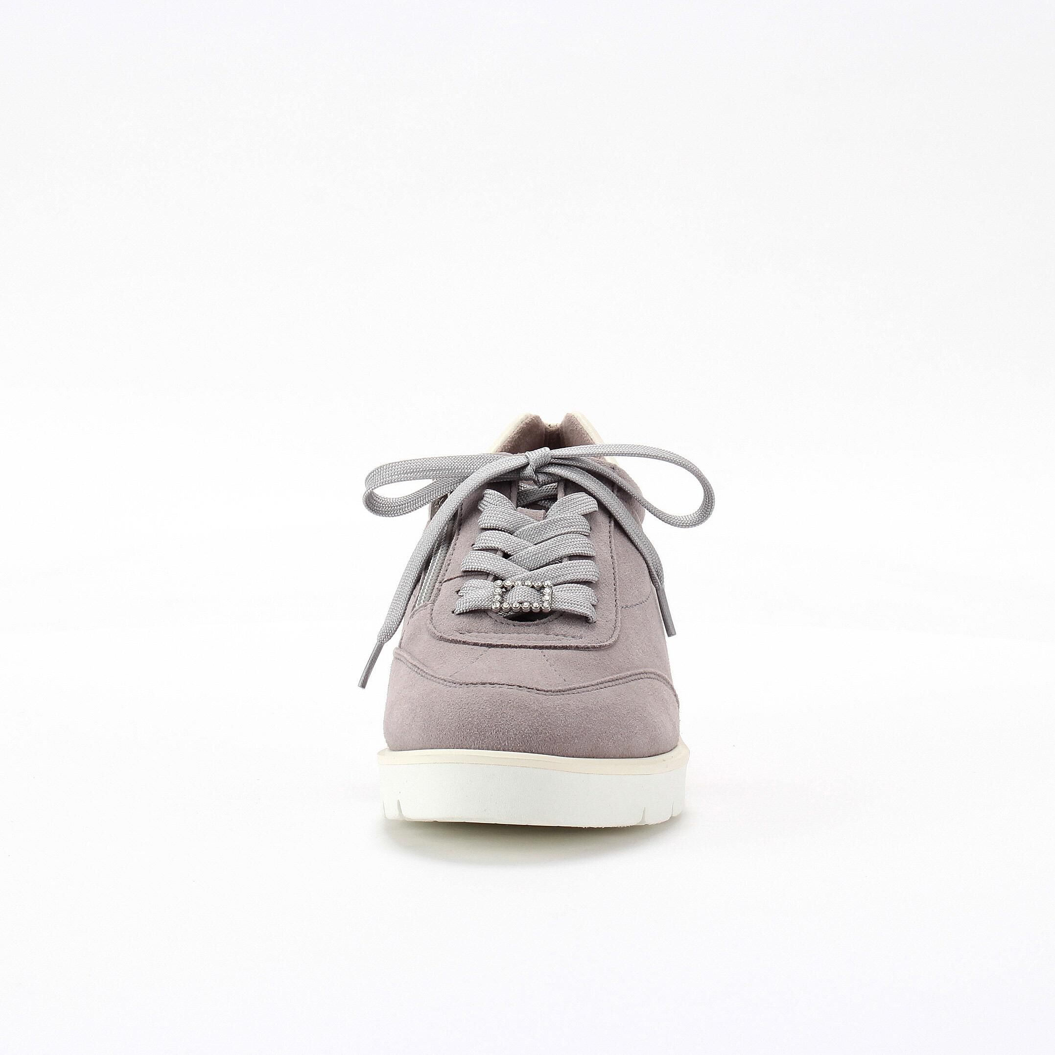 銀座かねまつ「RMWE2503SUESTEGRYIVR 【本革】【防水】【Eウィズ】アクアベルスニーカー」|スニーカー|