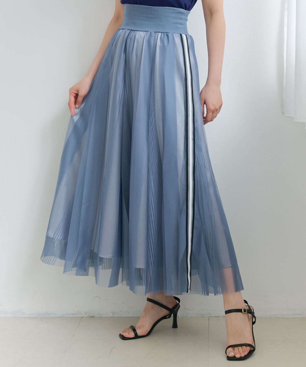 アンドクチュール「ウエストリブサイドラインストライプ&times;チュールロングスカート」|フレア|