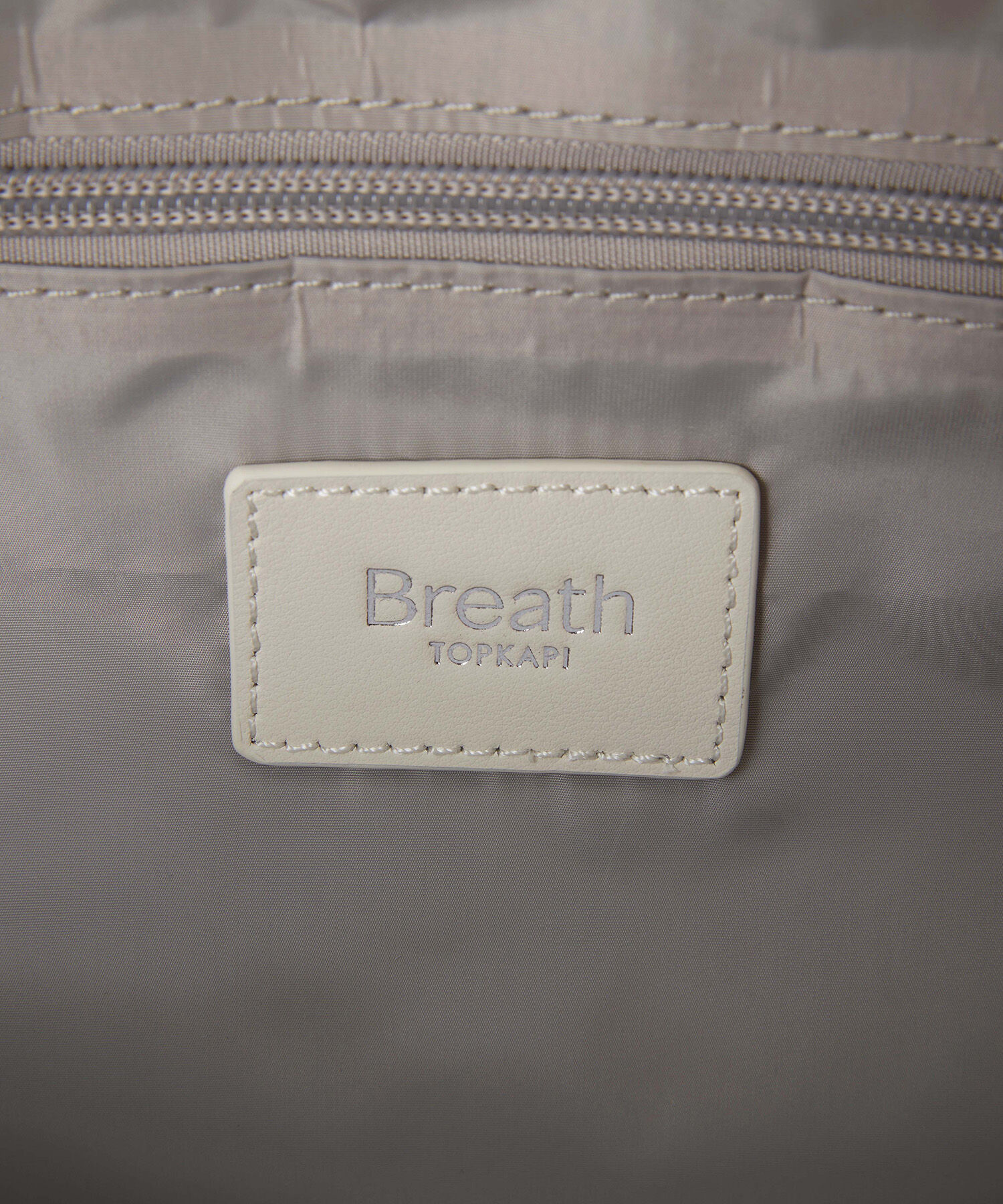 TOPKAPI BREATH「【Breath TOPKAPI】【撥水】ツヤ ナイロン レザーハンドル ミニ リュック」|リュック|