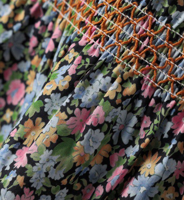 SHIPS Colors 「《一部追加予約》SHIPS Colors:90～140cm /〈洗濯機可能〉スモッキング フラワー ワンピース◆」|ワンピース|