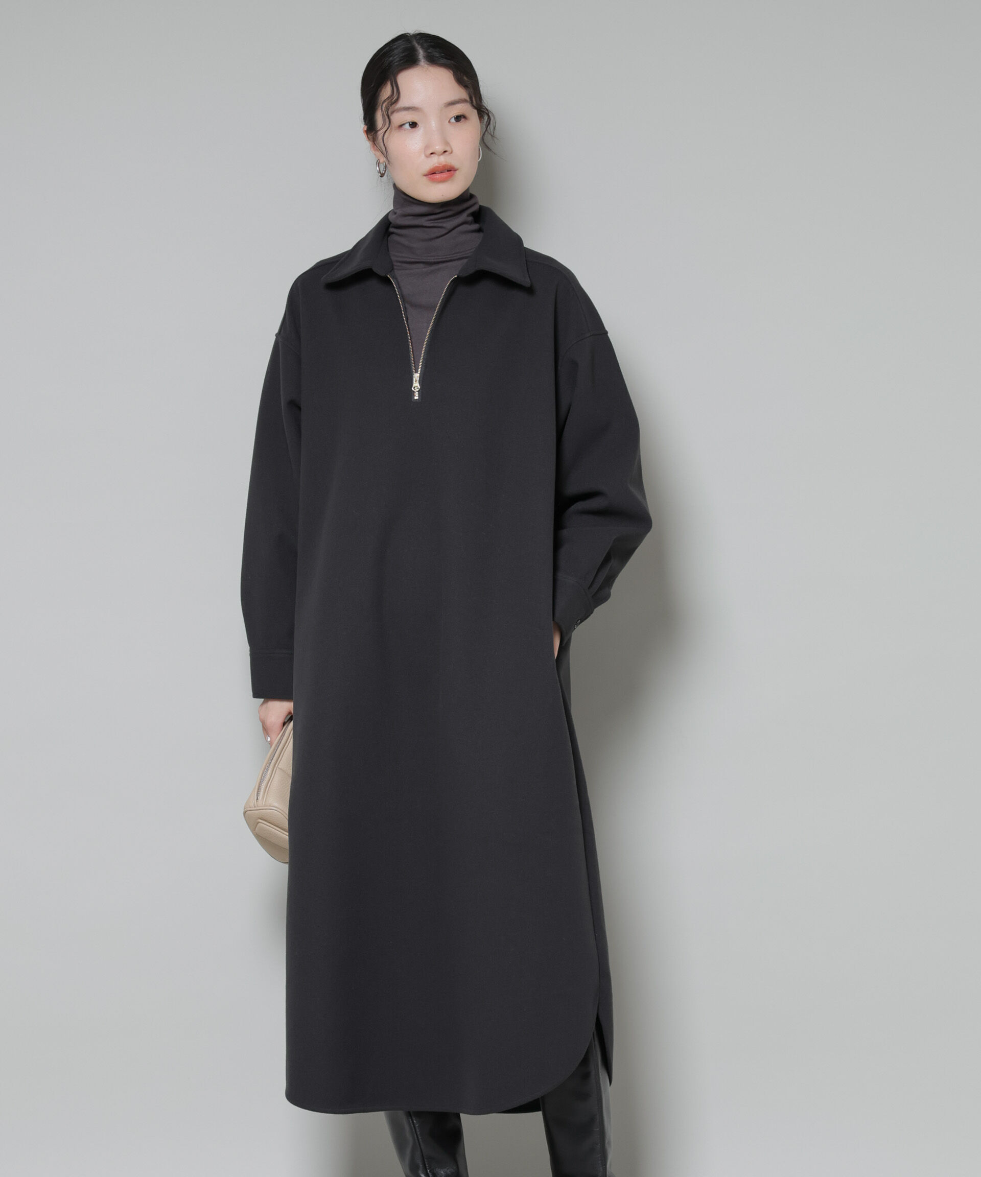 nano･universe「ソフトメルトンジャージーハーフジップワンピース」|ワンピース|