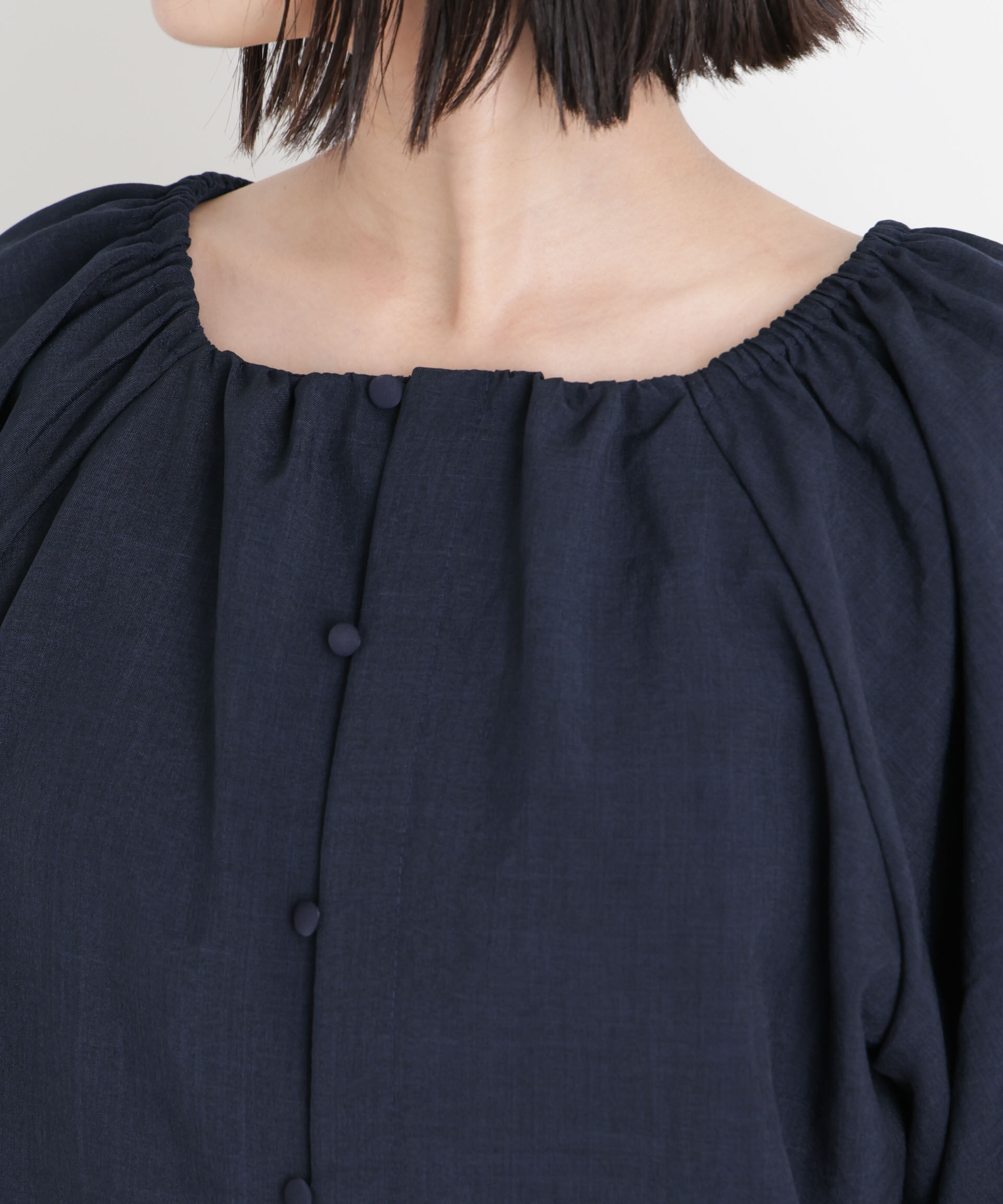 nano･universe「ﾀﾝﾌﾞﾗｰﾌﾞｯﾁｬｰ前後2wayﾎﾞﾘｭｰﾑｽﾘｰﾌﾞﾌﾞﾗｳｽ(ｾ  」|シャツ・ブラウス|