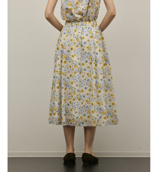 GRACE CONTINENTAL「シアーフラワープリントジャガードフレアスカート」|スカート|