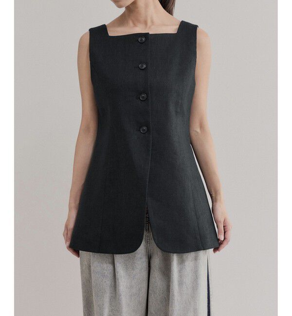 ADAM ET ROPE'「【EMOELLE】スクエアネックジレトップス」|ベスト・ジレ|ブラック(01)