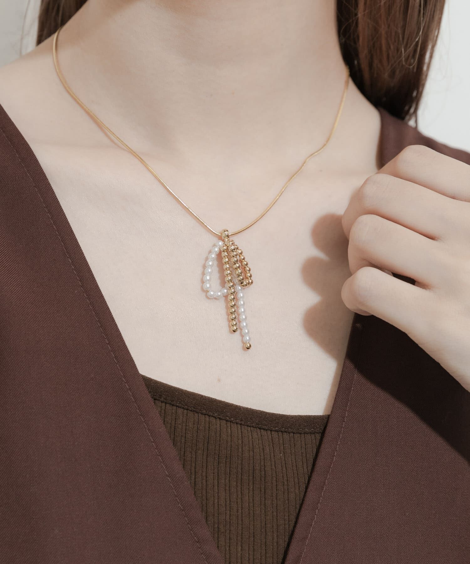 SMELLY「メタルパールビーズリボンネックレス」|ネックレス|
