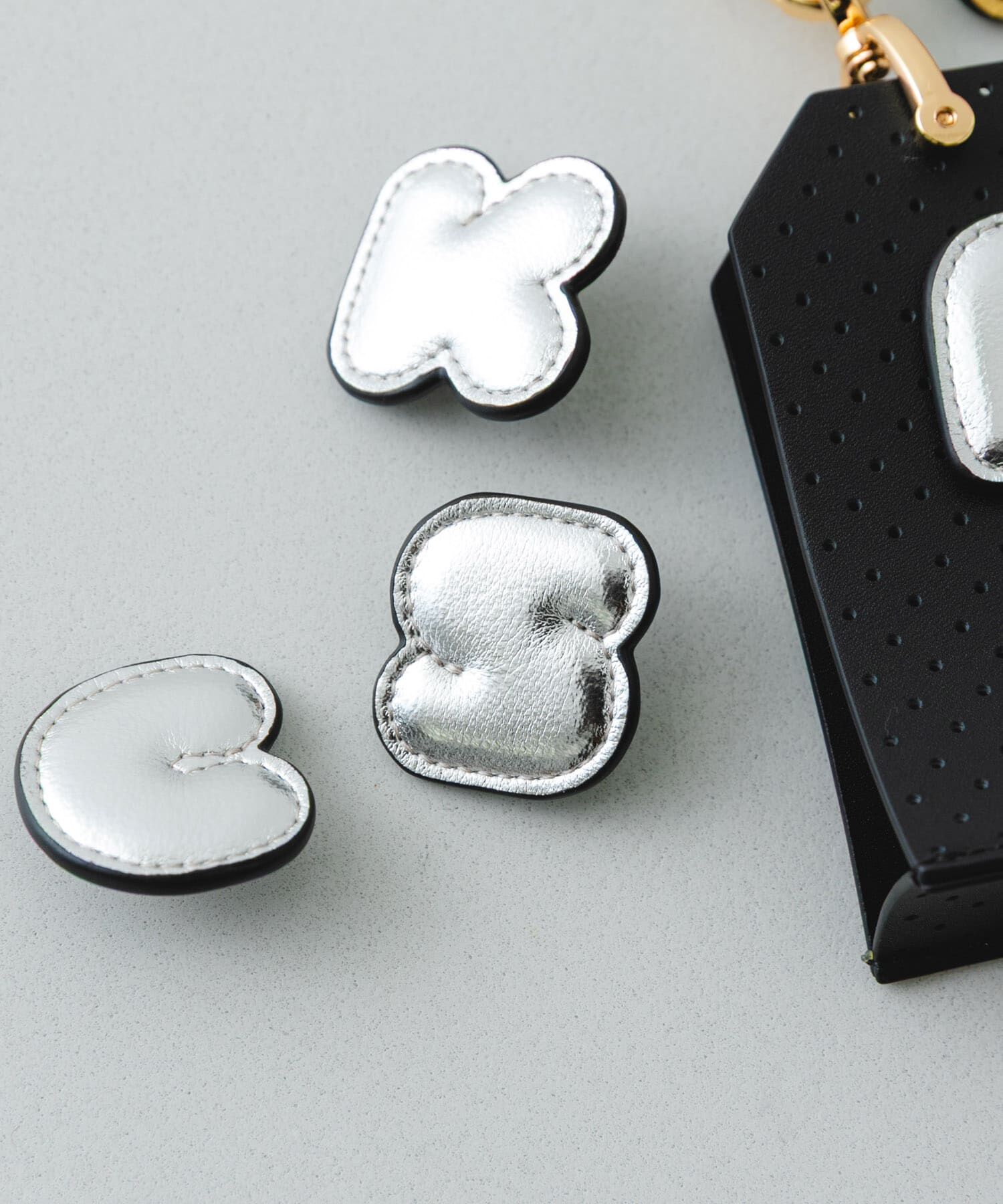 RODE SKO「hashibami　アルファベットピンズ」|その他|その他5