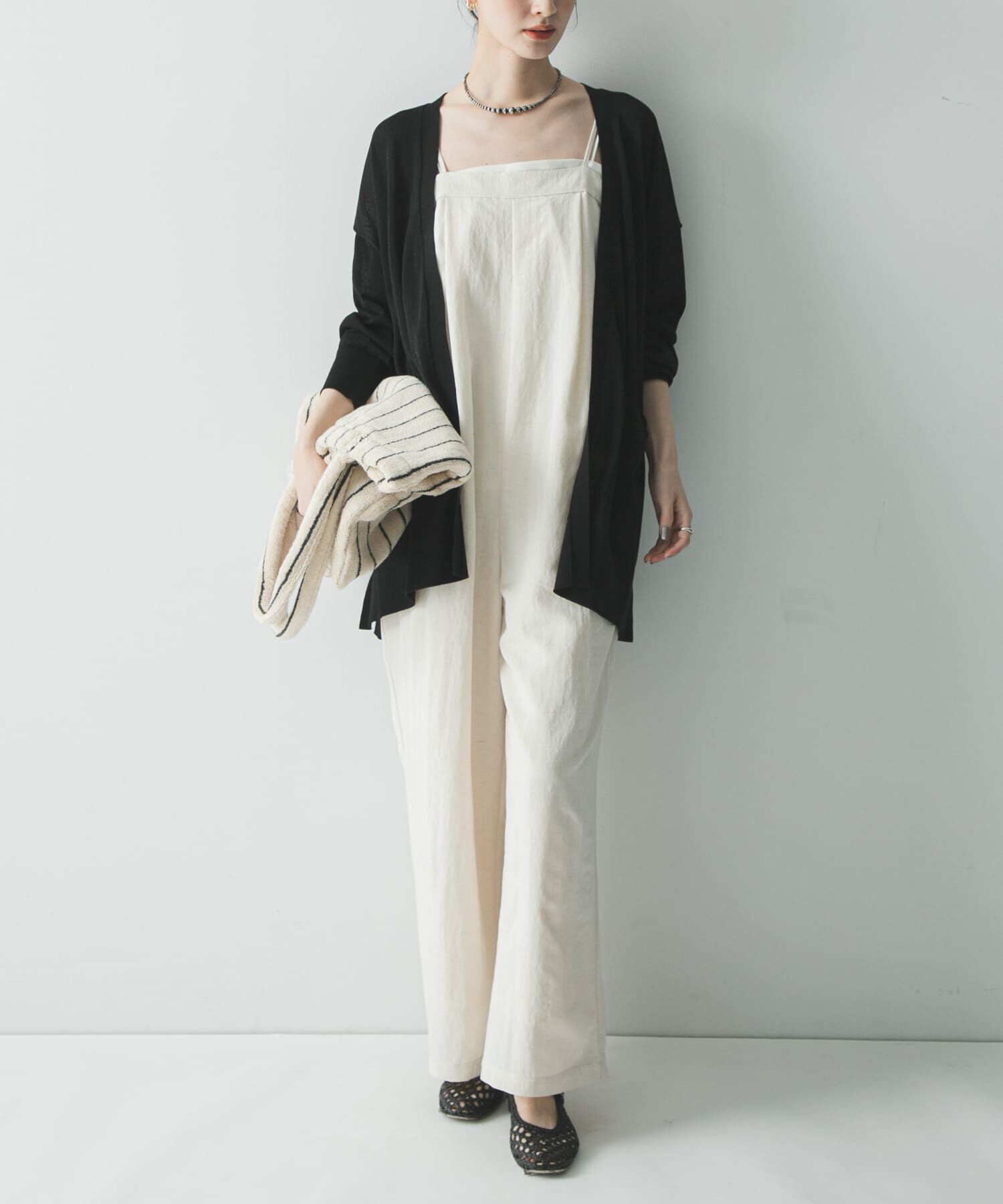 URBAN RESEARCH「『WEB限定』UVカット加工ガウンカーディガン」|カーディガン|