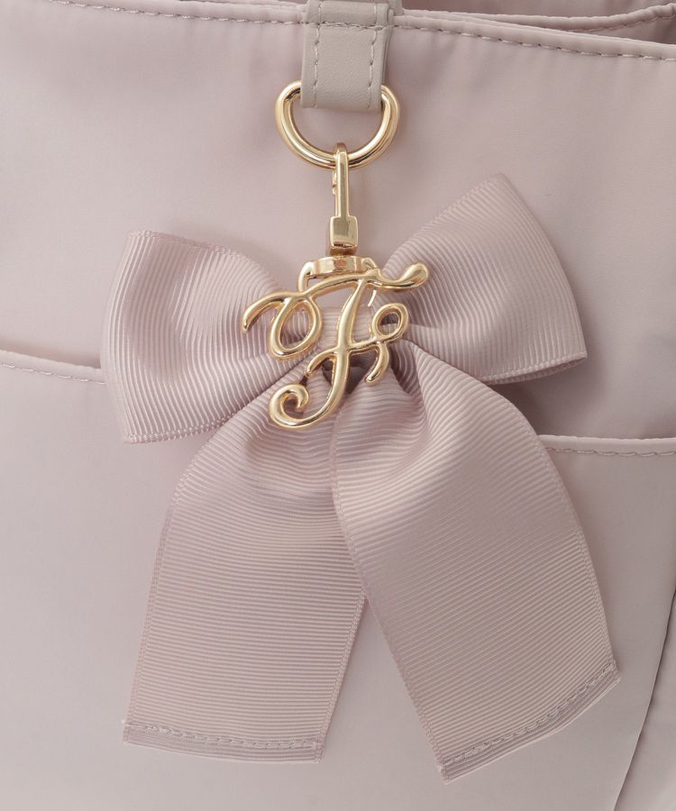 Maison de FLEUR「撥水加工リボンチャームマルチポケットトートS」|トートバッグ|