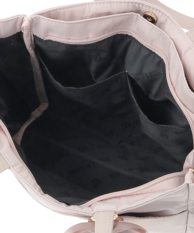 Maison de FLEUR「撥水加工リボンチャームマルチポケットトートS」|トートバッグ|